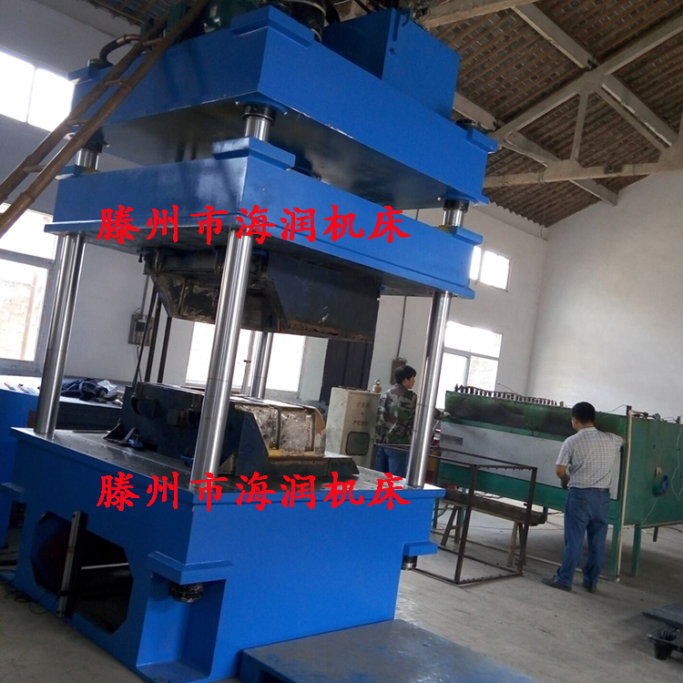 200T汽車(chē)頂棚成型壓力機(jī)